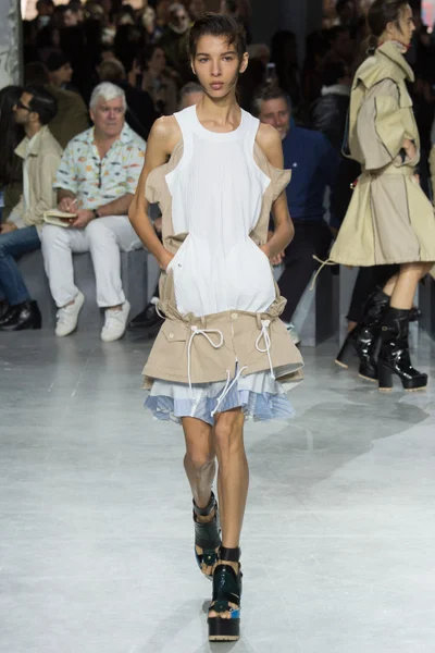 Look 9